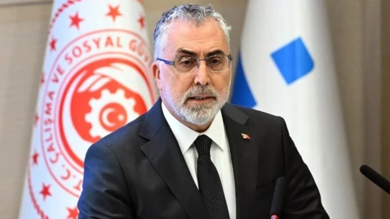 SGK Borcu Olanlar Dikkat: Yüzde 10 Peşinat Şartı Kalktı, Eşit Taksit Dönemi Başladı haberi