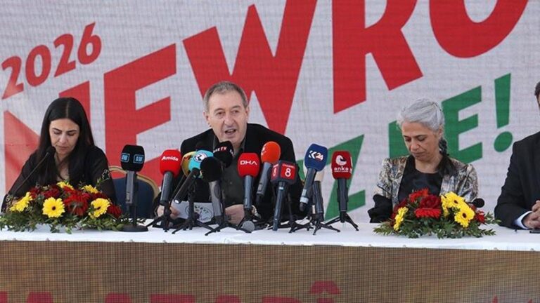 DEM Parti’li Bakırhan: Kürtler hiçbir gücün silahlı gücü değil
