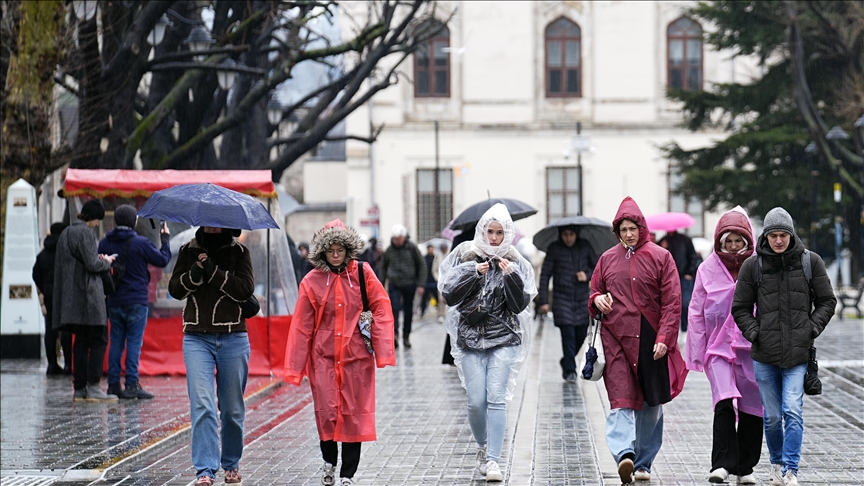Hafta sonu yurt genelinde parçalı ve çok bulutlu hava hakim olacak