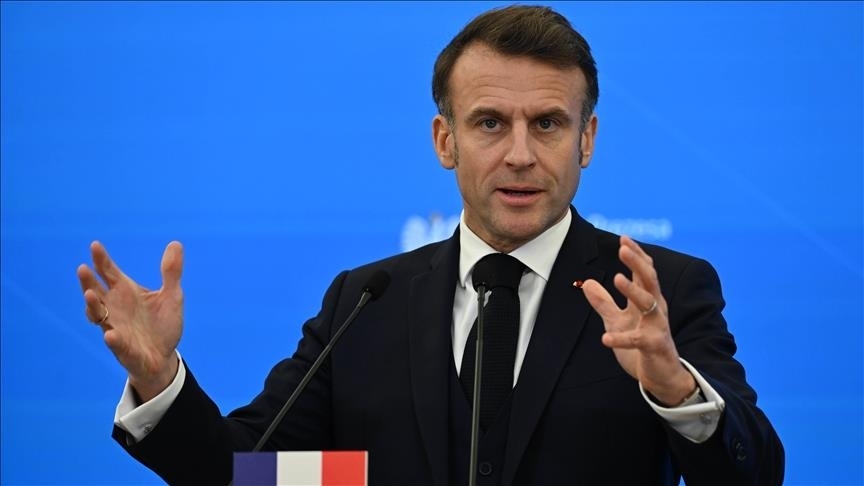 Macron, Fransa’nın nükleer cephaneliğini büyüteceğini açıkladı