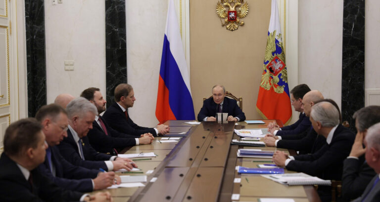 Putin: “Rusya, petrol ve doğal gaz tedariki konusunda Avrupalılarla çalışmaya hazır”